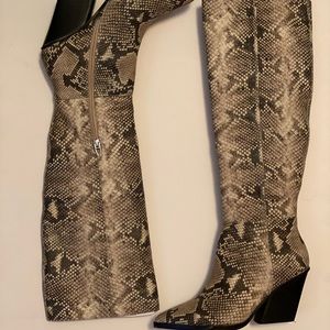 NEW Dolce Vita boots